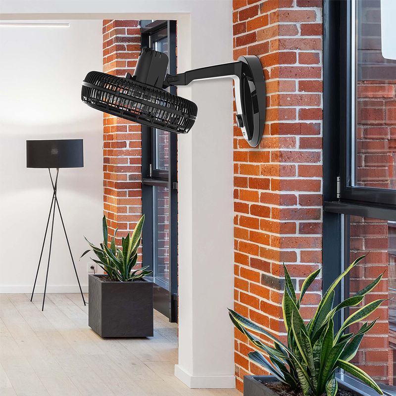 ventilador-de-mesa-40cm-britania-bvt480p-turbo-maxx-force-165w-8-pas-ambientada2